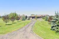 6 Bed 3.5 Bath Home on 8acres of land near Morningside