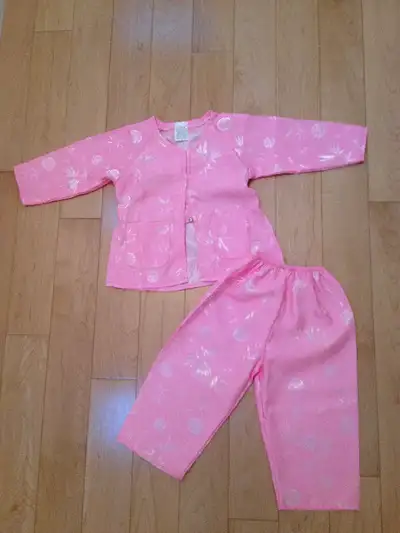 Brand New Traditional Chinese Outfit - Size 2T, View more