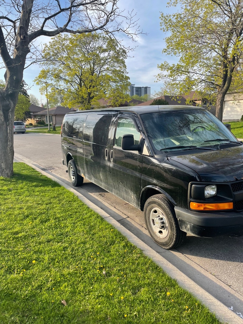 2011 Chevy cargo van Cars & Trucks Mississauga / Peel Region Kijiji