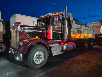 1996 Kenworth W900b, Dump Truck, Cummins N14 525 celect plus, 18 speed, full locker, knight steel bo...