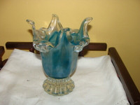 Vase en verre souffle, couleur turquoise
