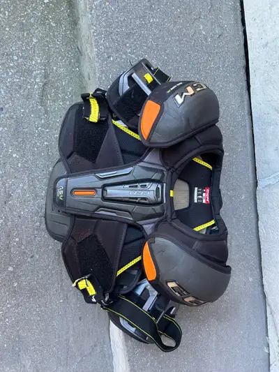 CCM Tacks ASV Pro Shoulder Pads Senior Small, View more