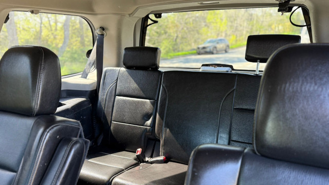 2012 ARMADA 7 PASSENGER 5.6 V8 PLATINUM ED in Cars & Trucks in Bedford - Image 4