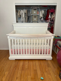 Baby Crib for Sale - 2 in 1 (Twin Bed)