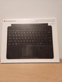 Microsoft Surface Pro keyboard with Fingerprint Reader