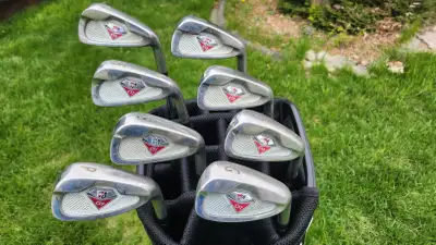 Wilson Staff Ci7 Iron Set 4-PW, GW (RH-Stiff), View more