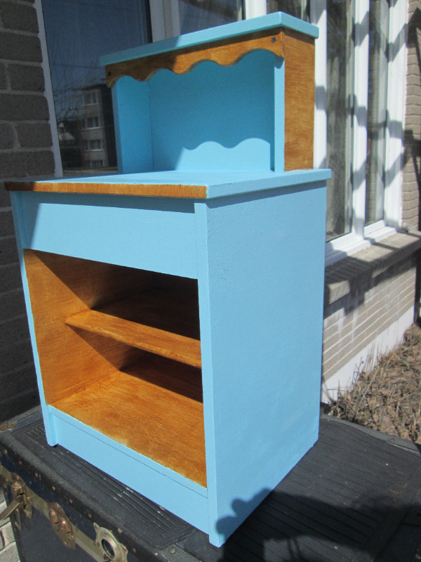mini wood hutch in Hutches & Display Cabinets in North Bay