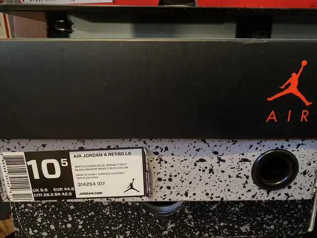 Columbia air Jordan 4’s 10.5 in Men's Shoes in City of Toronto - Image 3