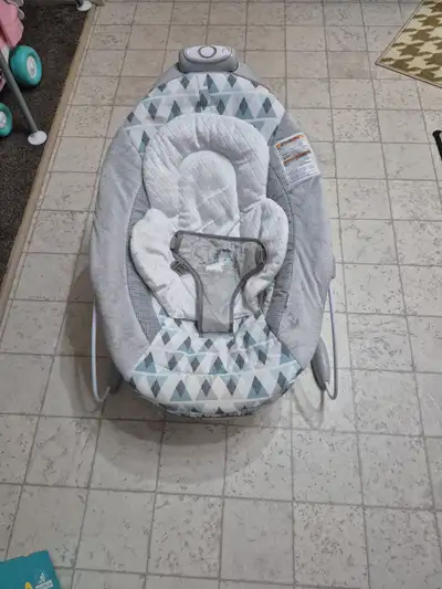 Graco baby car seat for sale - $99 Ingenuity baby bouncer for sale - $50 Free new born baby pampers...