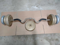 EZ Curl Bar with 50 lbs of weights