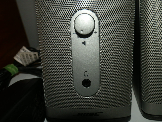 Bose Companion Series 2 II Speakers - for PC Input in Other in Dartmouth - Image 2