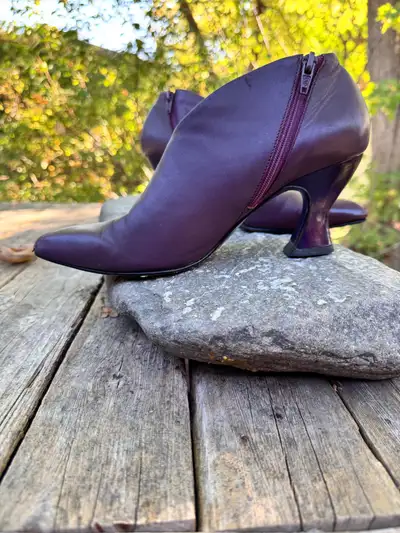 fluevog shoes size 8, View more