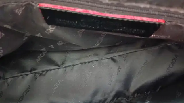 Arcadia Genuine Leather Handbag - Made in Italy, with gift in Women's - Bags & Wallets in City of Toronto - Image 7