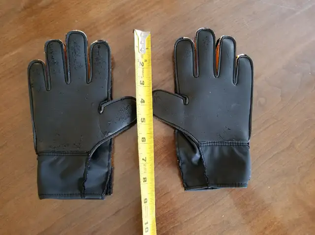 GANTS DE GARDIEN NIKE GK GRP3 SOCCER GLOVES in Soccer in West Island - Image 3