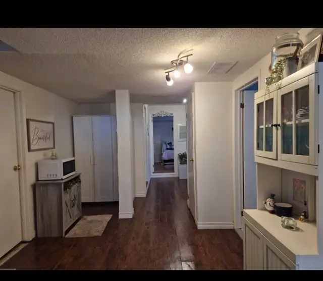 2 bedroom basement in Pickering  in Long Term Rentals in Oshawa / Durham Region - Image 6