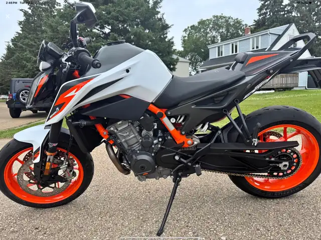 2021 890 Duke KTM in Sport Bikes in Edmonton - Image 8