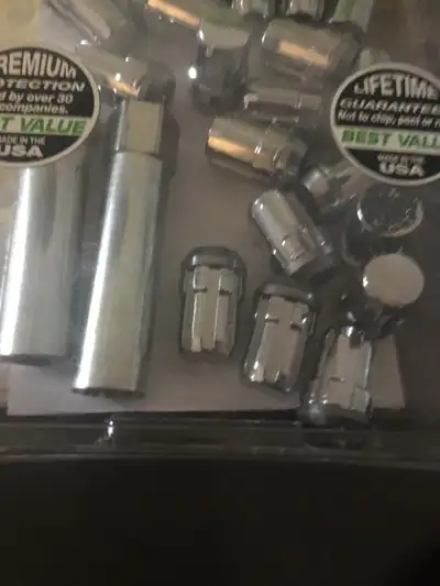Brand new, unused. Full set of M12x1.5 tuner lug nuts, plus locking wheel nuts Can meet in Beaumont,...