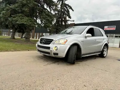 ML 63 AMG Beautiful inn and out piece of German Avto. Hand build 6.2 pushing 500HP and yet drives li...
