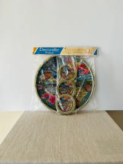 HAWAII ISLANDS METAL SERVING TRAY AND COASTERS SEALED VINTAGE, View more