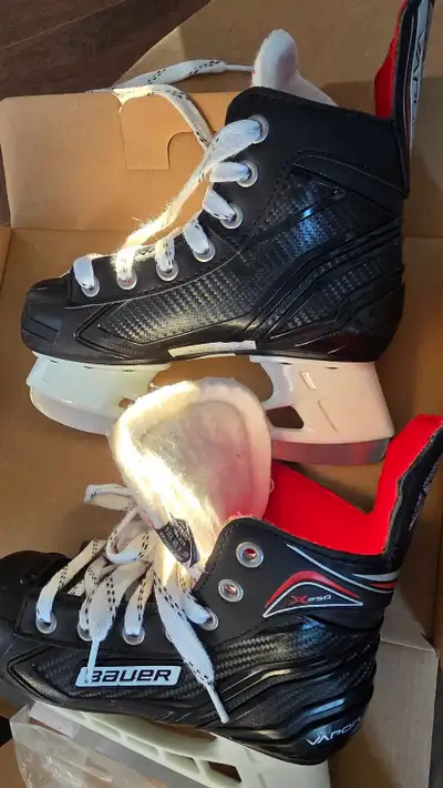 Kids hockey skates, View more