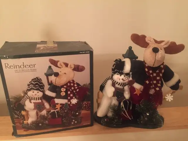 CHRISTMAS TABLETOP DECOR WITH WOOD BASE62854391721091121