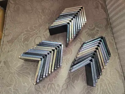  Samsung Galaxy Z Flip 3 & Flip 4 – Broken Phones – $90 Ea, View more