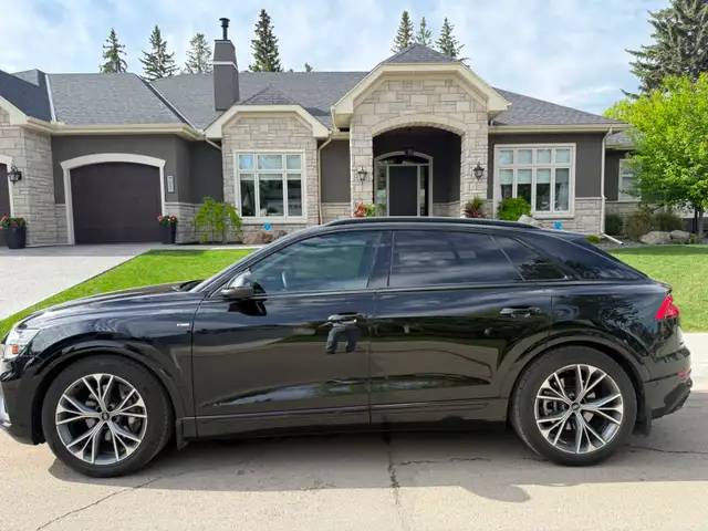 2023 Audi Q8 Tecknik with S-Line