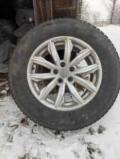 Selling a full set of 4 Pirelli Ice Zero R winter tires (235/65 R17) mounted on OEM Audi wheels. $40...