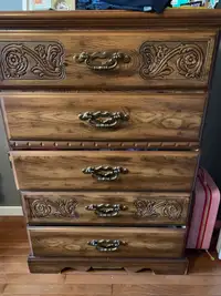 Dresser 