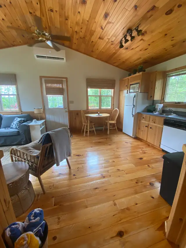 One Bedroom, All Utilities Incl, Stanley Bridge Area in Long Term Rentals in Charlottetown - Image 4