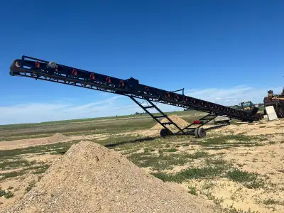 Brand New! Canadian made stacker conveyor. 80 feet long, 36 inch belt. Main frame is 60 feet with 20...