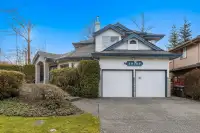 7BED/4BATH 4,115 SQ.FT 2 STORY HOME IN SURREY