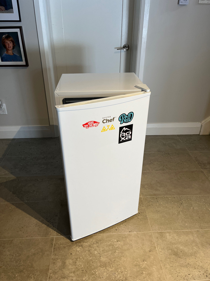 Master Chef Mini Fridge + built in freezer Refrigerators Oakville