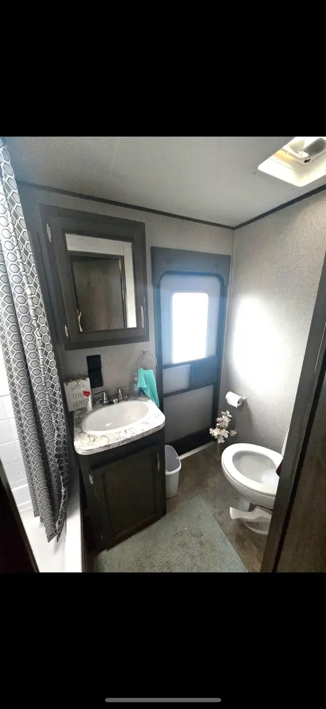 2020 Jayco 32bhds in Travel Trailers & Campers in Bedford - Image 10