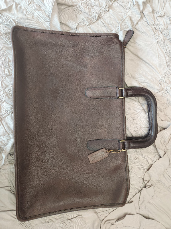 Authentic Coach Vintage Leather Document Holder/ Briefcase Bag in Women's - Bags & Wallets in Strathcona County