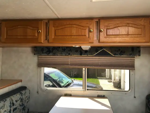 Citation Camper in Travel Trailers & Campers in Kamloops - Image 8