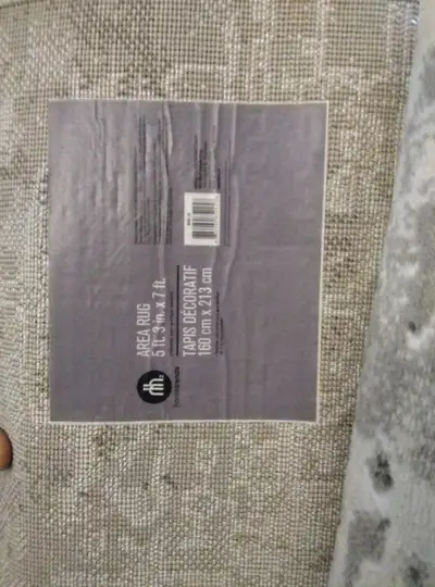 Brand New HomeTrends Area Rug, View more