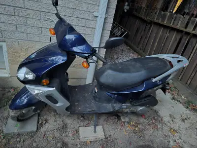 2009 SL150 Original Motor Scooter for sale in 'as is' condition for best cash offer. Ready for annua...