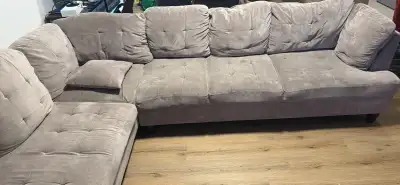 sectionnel, View more