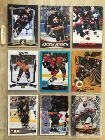 Lot de 12 cartes de hockey différentes - Alexei Yashin, View more