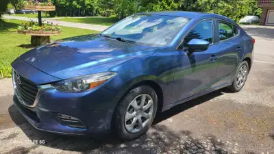 2018 MAZDA 3 IN A VERY GOOG CONDITION, LOW MILEAGE.