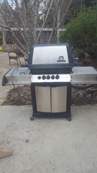 Barbecue. Broil King FREE