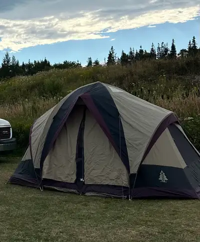 tente et équipement complet camping ⛺️, View more