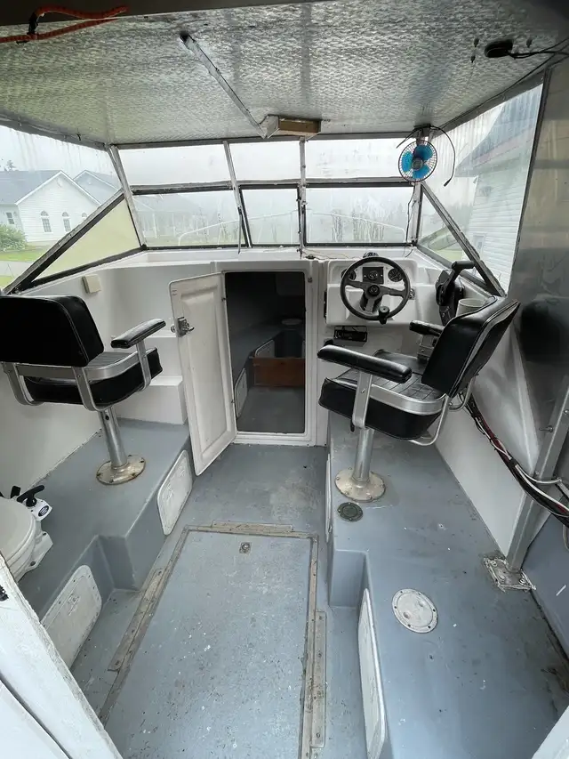 25 foot Sea Serpent Boat for sale in Powerboats & Motorboats in Yarmouth - Image 2