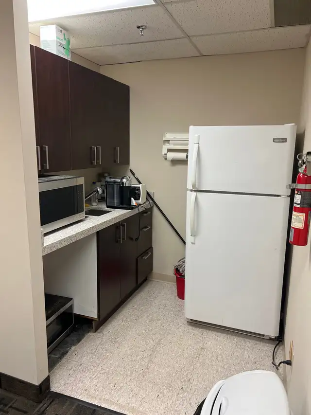 Office Space in Commercial & Office Space for Rent in Mississauga / Peel Region - Image 8