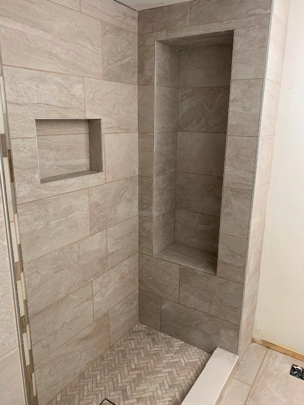 Tile installer/Bathroom Renovations in Renovations, General Contracting & Handyman in Ottawa - Image 3