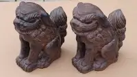 Vintage Austin Productions Heavy Ceramic Foo Lions Statues 