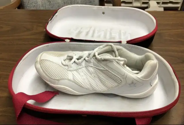 Nfinity Cheer Shoe Case601857861249945601
