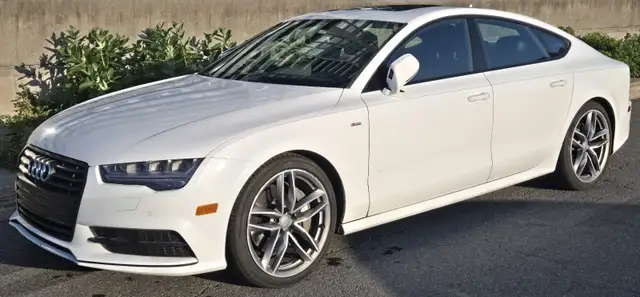 2016 Audi A7 Quattro Technik S Line (low mileage)