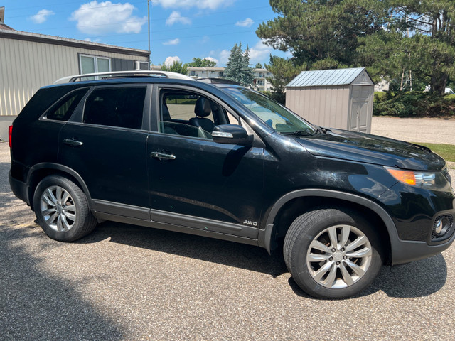 Kia Sorento in Cars & Trucks in Kitchener / Waterloo - Image 4